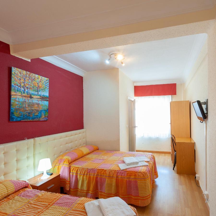 Hostal Manjon Burgo Exterior foto